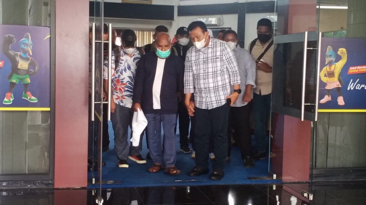 Gubernur Papua dan Kabinda Papua