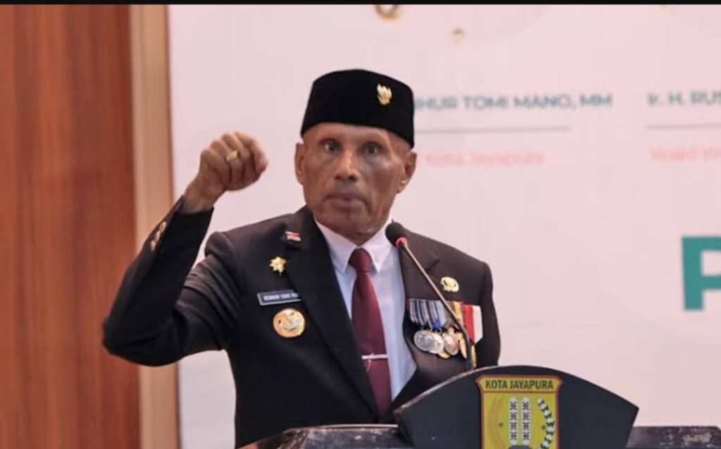 Walikota Jayapura Benhur Tomi Mano
