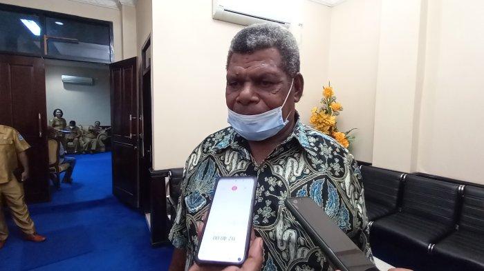 Ketua Dewan Adat Kabupaten Kaimana, Yohanes Werfete