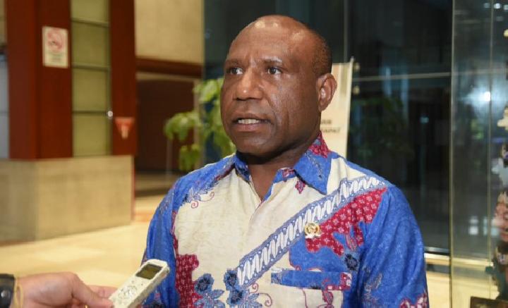 Anggota DPR RI dari Daerah Pemilihan (Dapil) Papua Mesakh Mirin