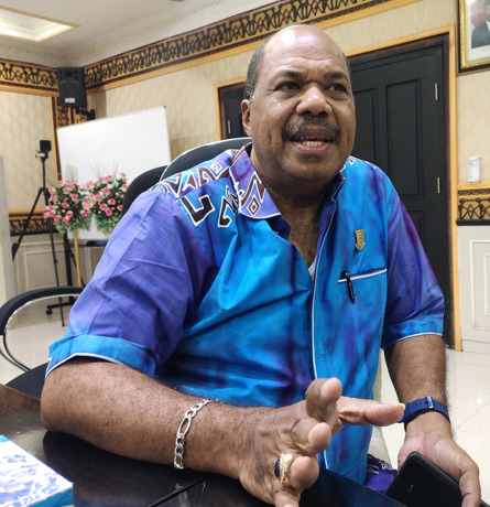 Yulianus Rumboirussy