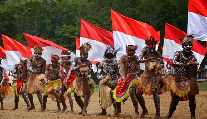 Kesenian Adat Papua Wujud Perdamaian Papua