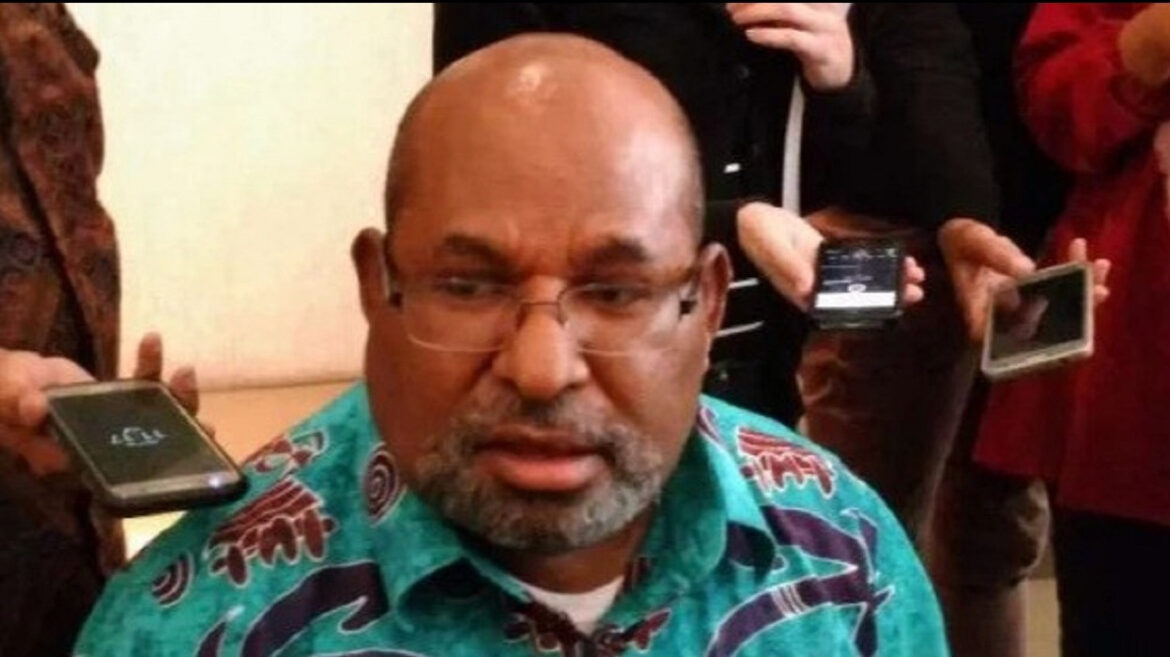 Gubernur Papua Lukas Enembe